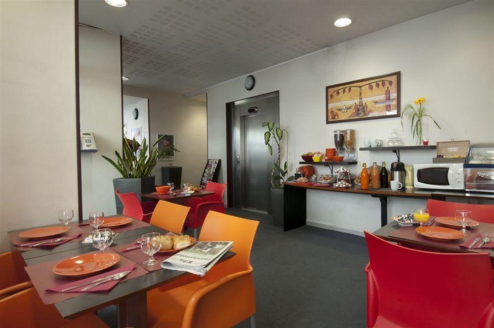 Aparthotel Adagio Access Paris Philippe Auguste Exterior foto